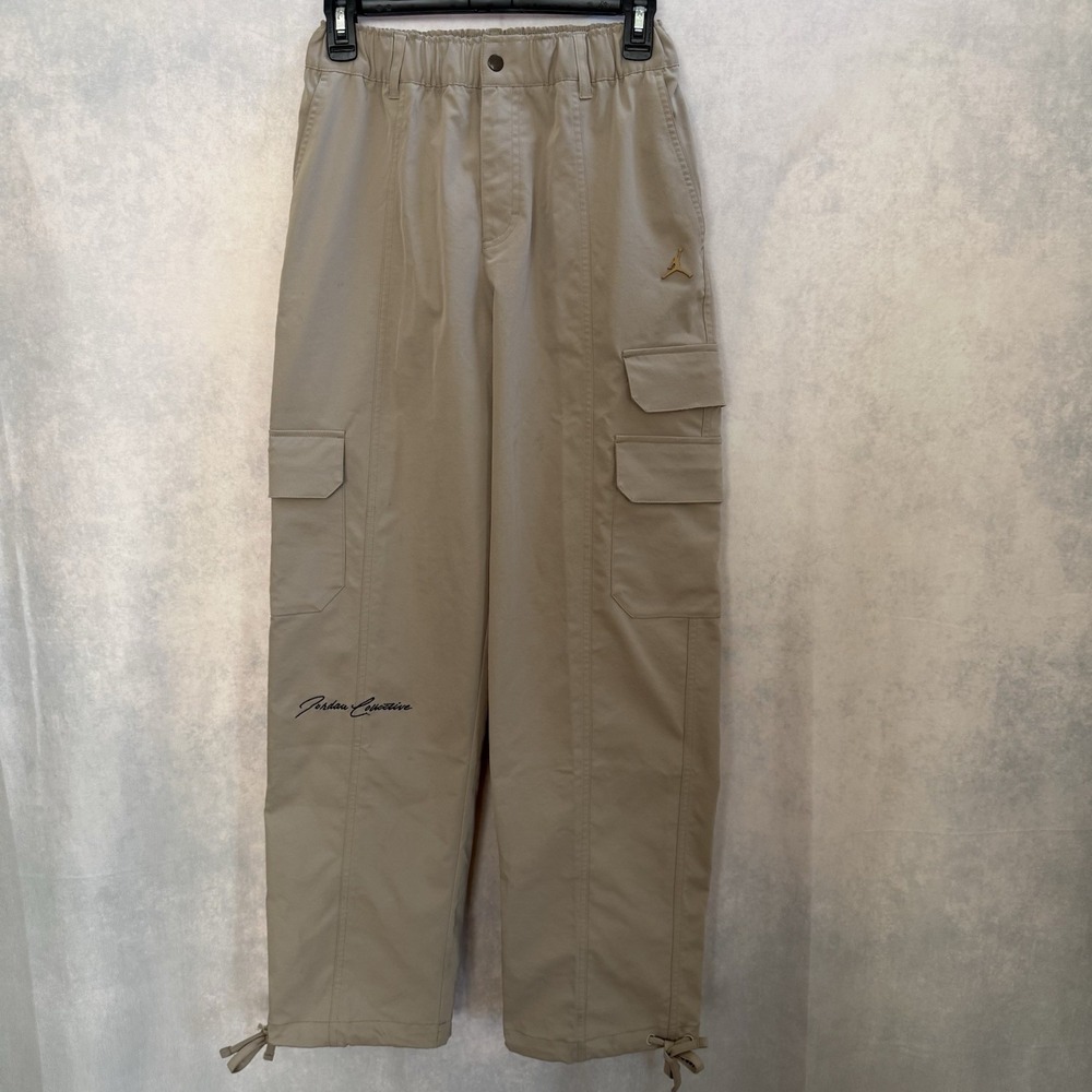 Nike Air Jordan Collective‎ Women's Tan Cargo Joggers Casual Pants Size Small
